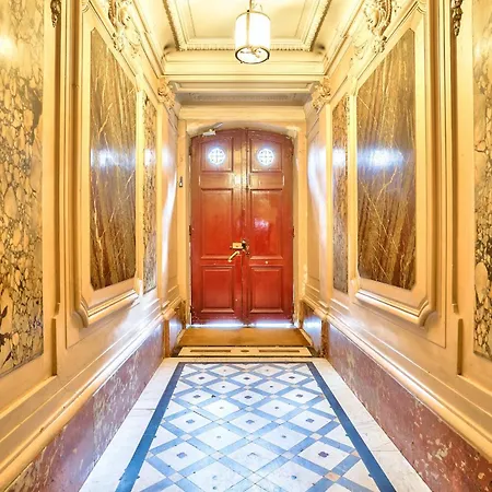 Apartment Urban Flat 118 - Luxury 4 Bdr Flat Near Saint Germain Paris